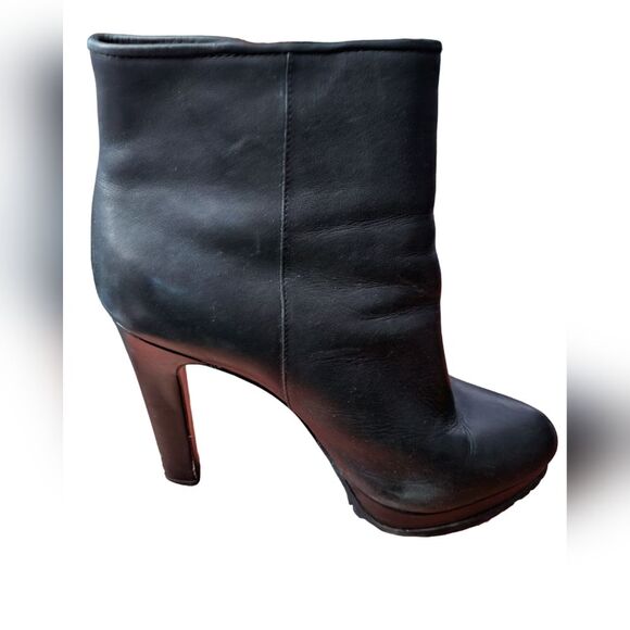 Gianni Bini Women's Black Leather Zip Up Ankle Boot Size 9M - Picture 5 of 10